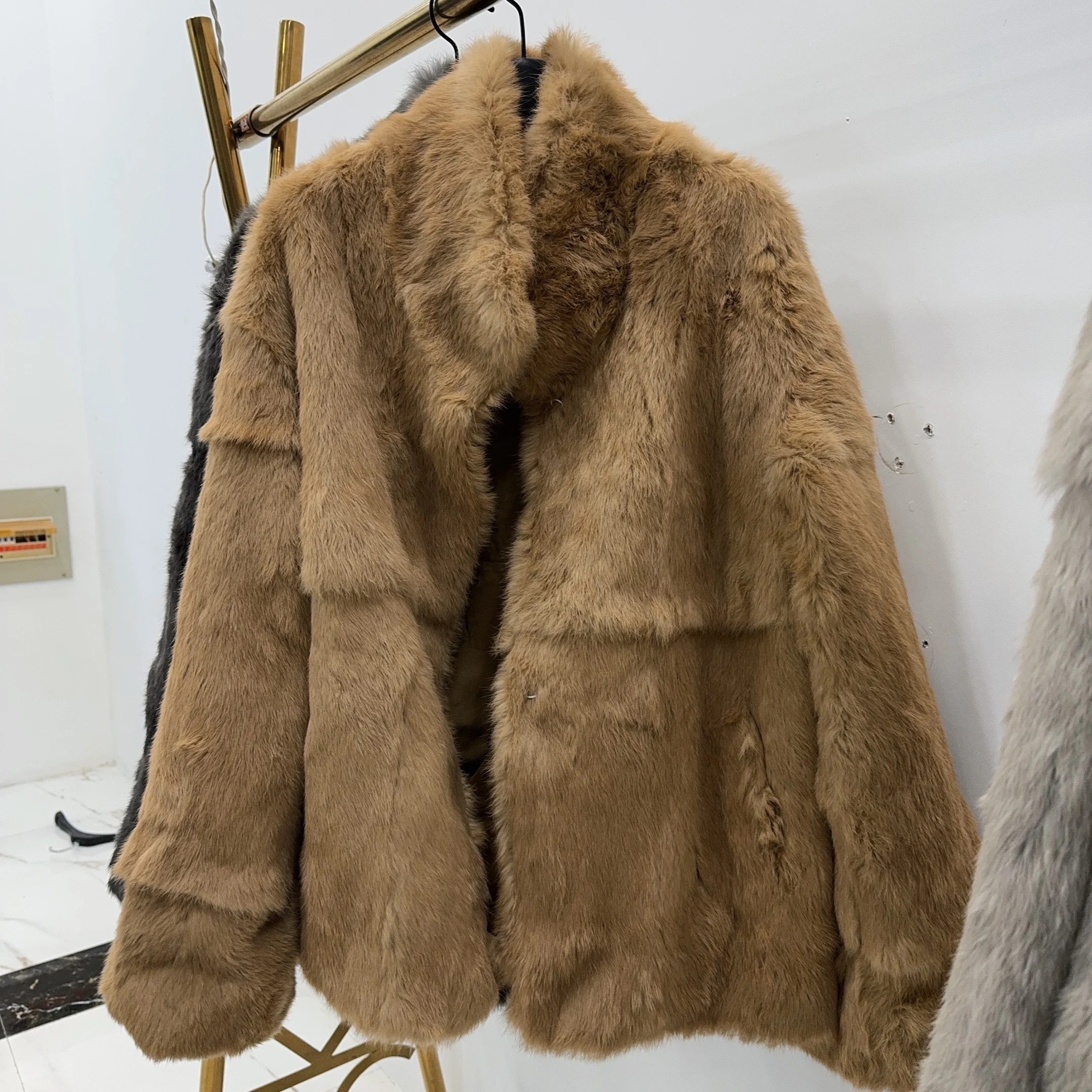 เสื้อโค้ทขนกระต่ายแท้สำหรับผู้หญิง แบรนด์ Jaet Tagkita รุ่น Young Faionable ทรงหลวม สไตล์หวาน สำหรับฤดูหนาว