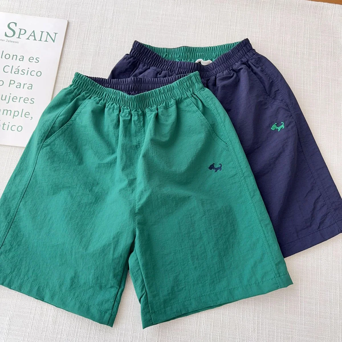 2026 Sommer Teenager Kinder Schnelltrocknende Shorts mit Hundestickerei Leichte Atmungsaktive Elastische Taille Freizeitshorts für Jungen Mädchen 4-14 Jahre – Detail 2