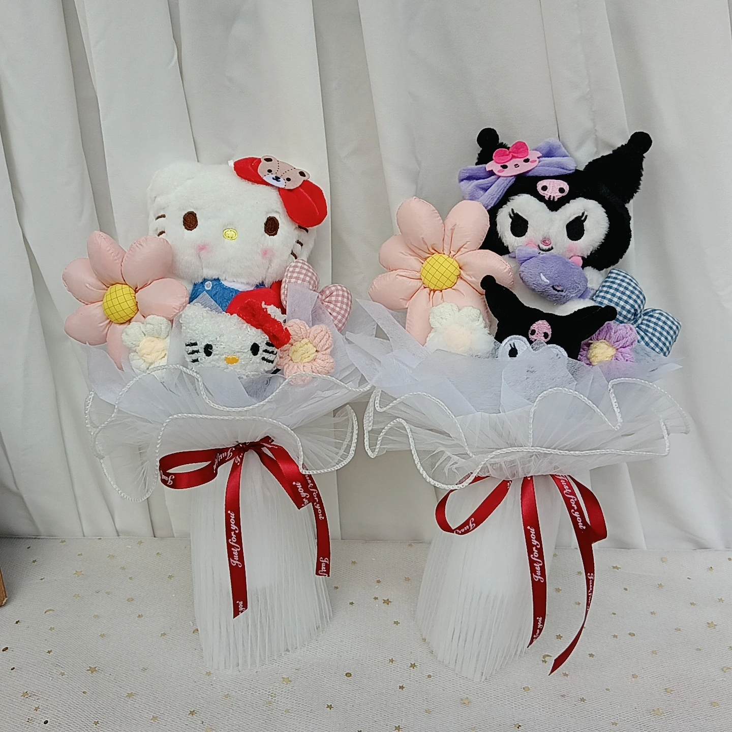 MINISO Christmas Gifts Hello Kitty Kuromi My Melody Cinnamoroll  Plush Toy With Bow Bouquet Anime Valentine's Day Wedding Party