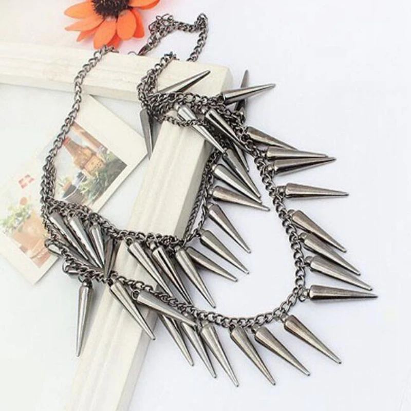 Multilayers Chains Tassel Spike Necklace for Women Punk CCB Rivets Harajuku Bib Statement Choker Party Club Rave Jewelry Bijoux