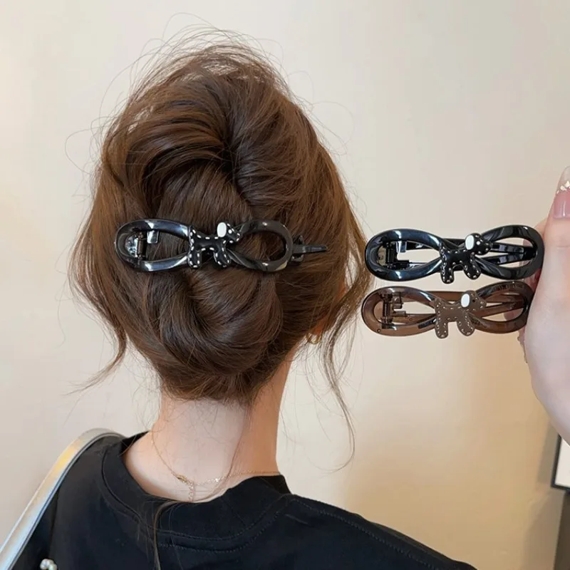 Cute Cartoon Dog Twisted Hair Clip Plastic Ponytail Hairpin Twisted Design Hairpin Barrettes Women Girls Hair Style Accessories