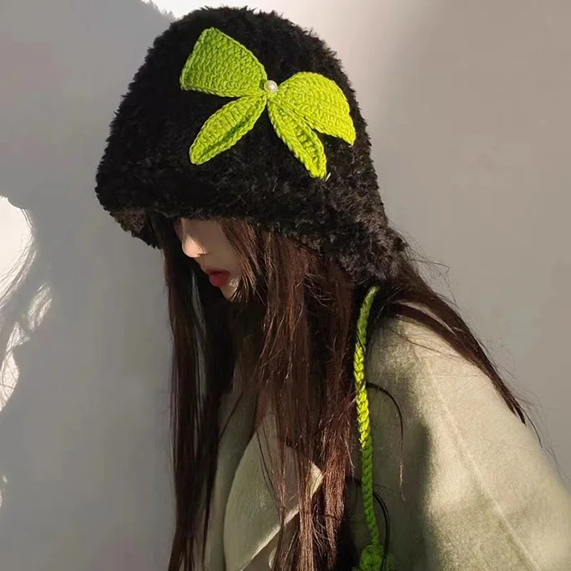 

Hand-knitted bow warm ear protection plush toe hat