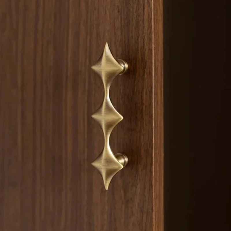 Solid Metal Electroplated Titanium Gold Knobs Brass Single Hole Pull Style Vintage Wardrobe Drawer Cabinet Furniture Door Handle