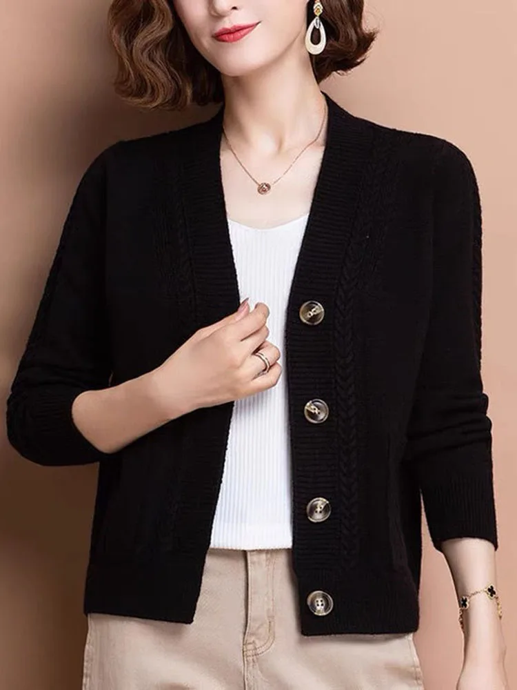 Cropped V-neck Knit Sweater Cardigan Korean Casual Single Breasted Knitwears Tops Abrigos Spring Fall Women Classic Slim Coats