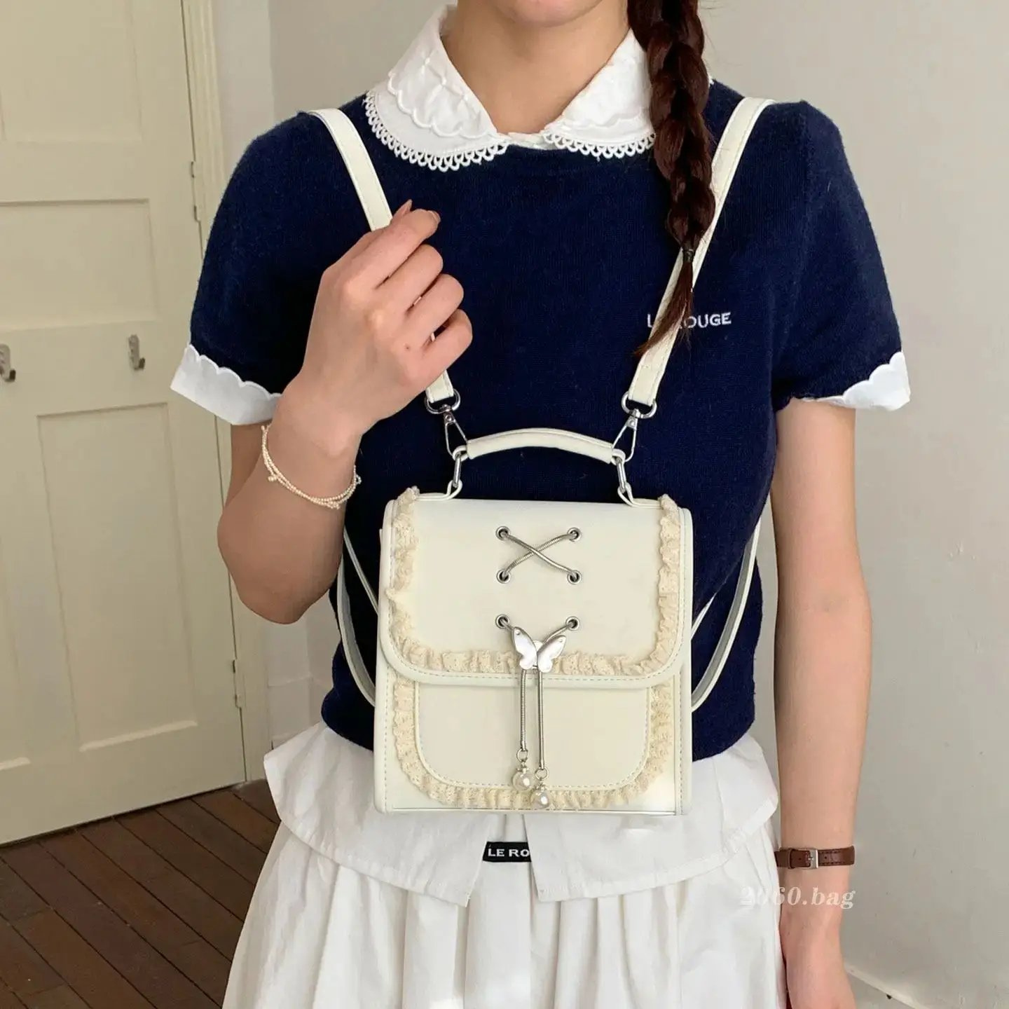 

College Style Commuting Flip Backpack 2026 New Daily Versatile Handbag Korean Version High-End PU Leather Lace Women's Backpack