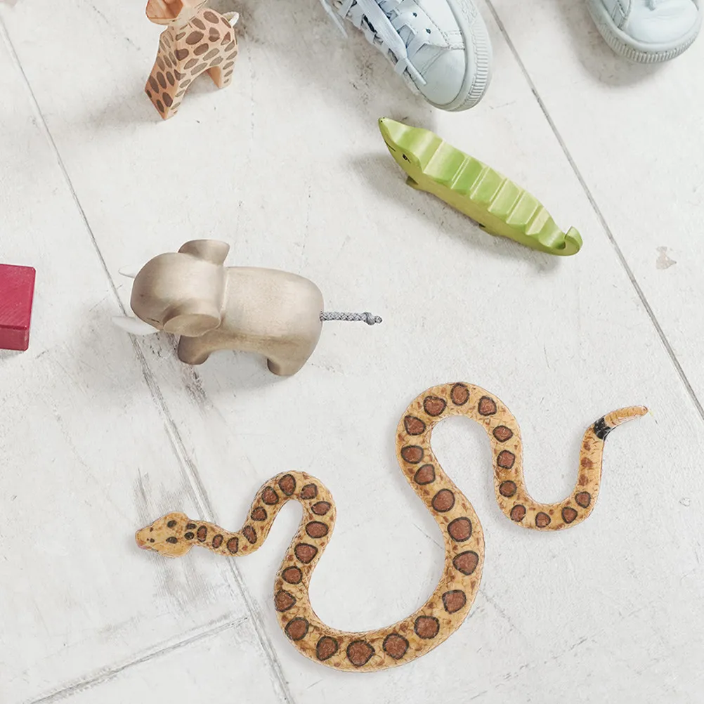 

2Pcs Realistic Snake Simulation Decoration Lifelike Animal Statue Halloween Prank Prop Party Garden Ornament Snake Model