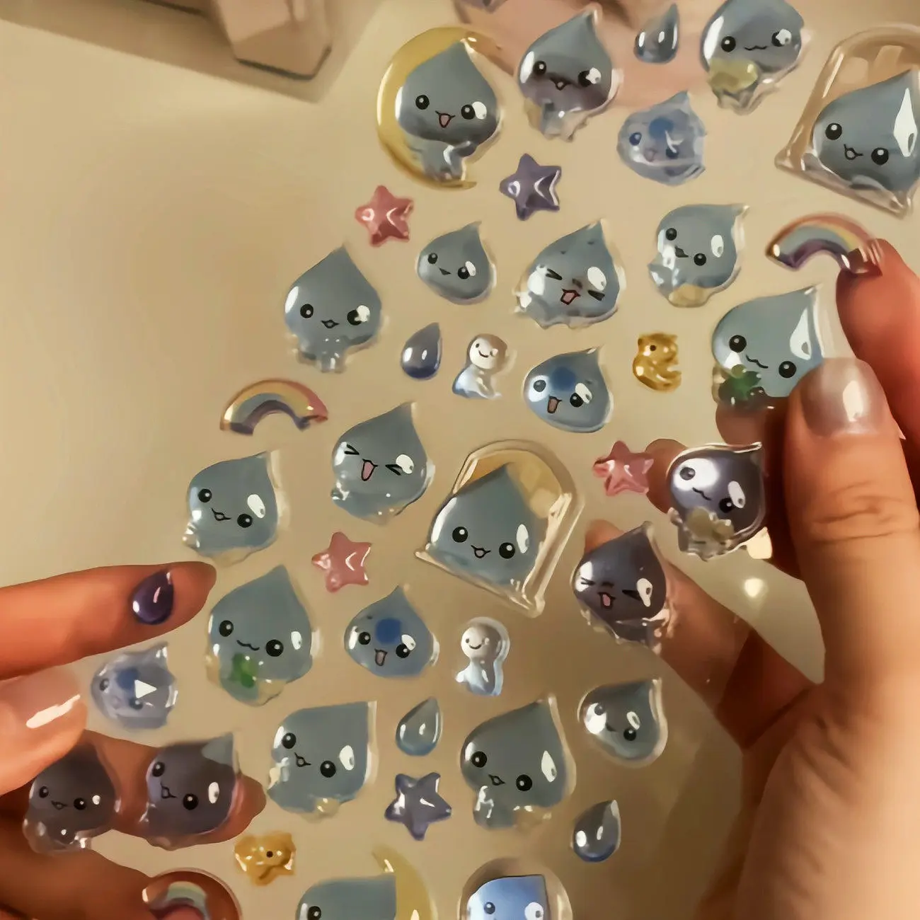 신제품 1/6개 고대 스타일 크리스탈 레진 3D 물방울 스티커 귀여운 글리터 빗방울 DIY 장식 스티커 공예용