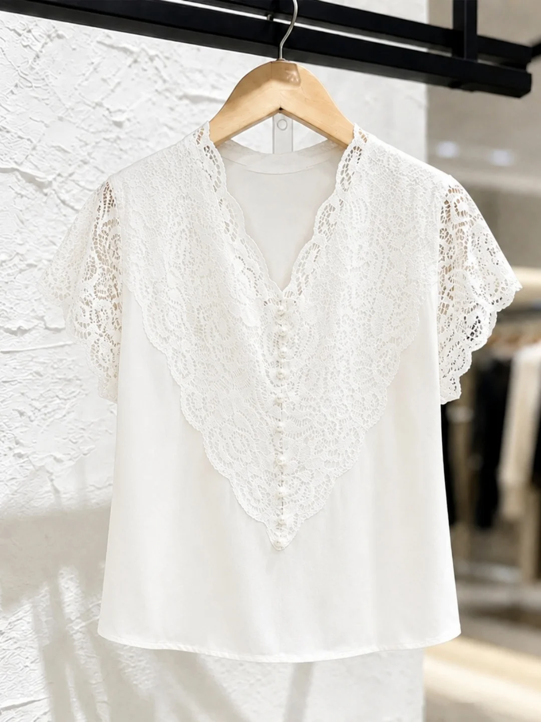 

Summer Casual Versatile Short Sleeve T-Shirt Lace Splicing V-Neck Elegant Style Korean Version Straight Cut Silk Top