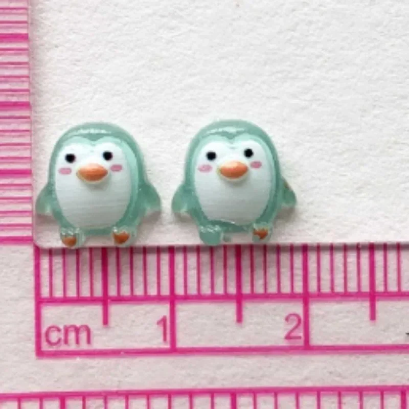 50pcs 귀여운 9mm 수지 미니 펭귄 시리즈 플랫 백 스톤 인형 DIY 웨딩 스크랩북 매니큐어 액세서리
