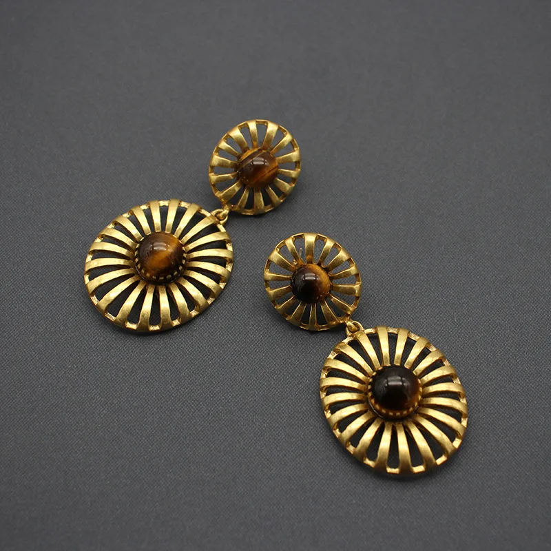 

Vintage Copper Plated Antique Gold Natural Stone Turquoise Tiger's Eye Earrings - Openwork Exaggerated Leaf Design