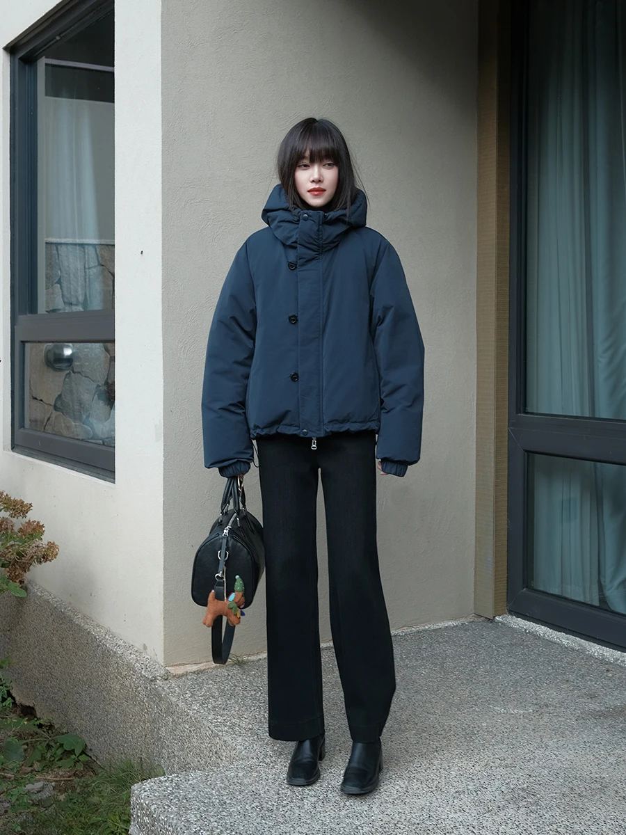 

Новая женская утепленная куртка-пуховик 2025 года с капюшоном, на белом гусином пуху, повседневная, свободного кроя, ветрозащитная, на молнии, с длинными рукавами