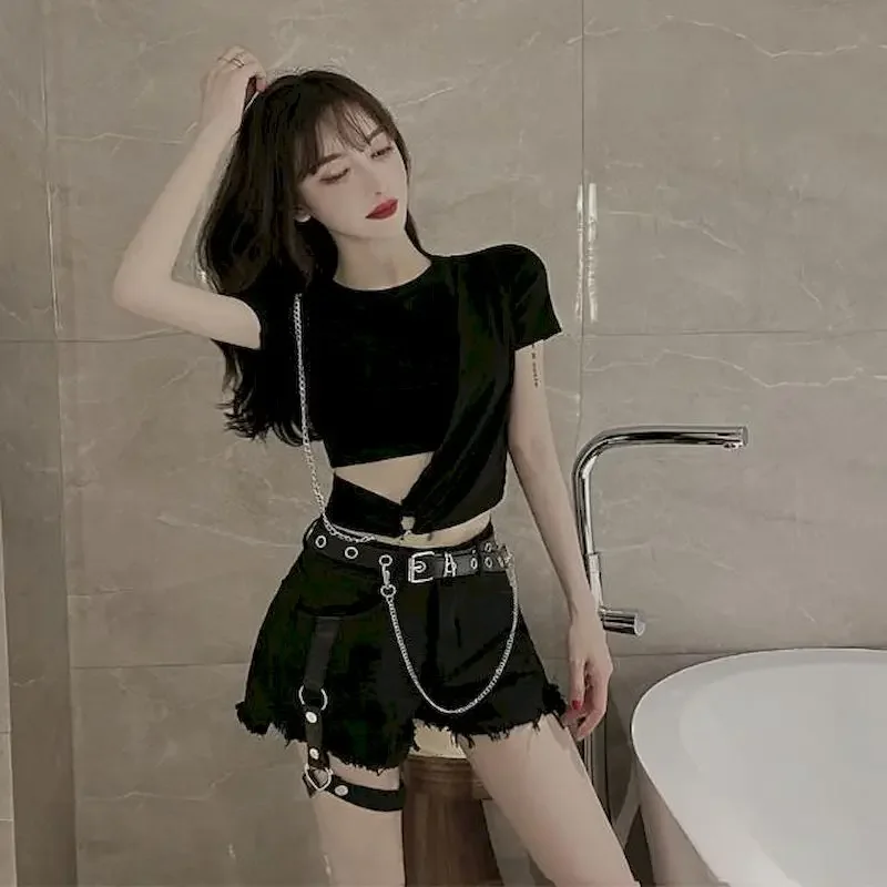 Wommens Shorts Cool Cotton Shorts Bungee Suit Design Sense Chain Short Sleeve Black T Shirt Punk Style Leg Ring Short Pants Dark