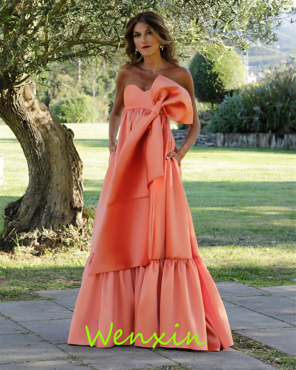 Customized   Fashion Contrast Color Ribbons Evening Dress Exquisite Bow Ruffles A-Line Sexy Sweetheart Strapless Party image 4