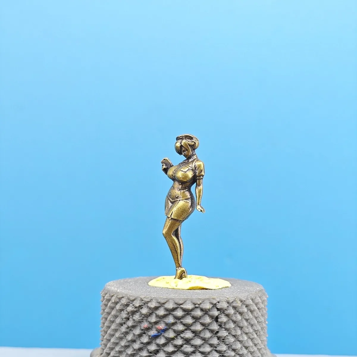 Brass Nurse Character Miniature Figurine Uniform Lady Model Sand Table Diorama Car Scene Micro Landscape Decor Craft