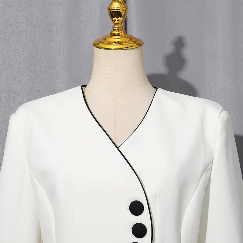 معاطف تونيك للتخسيس بأزرار مقسمة غير رسمية من KBQ للنساء بياقة على شكل V وأكمام طويلة سترات أنيقة بسيطة للسيدات موضة الخريف