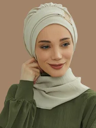 Elegante liso muçulmano turbante instantâneo hijab feminino bandana para senhoras, design de fivela de metal