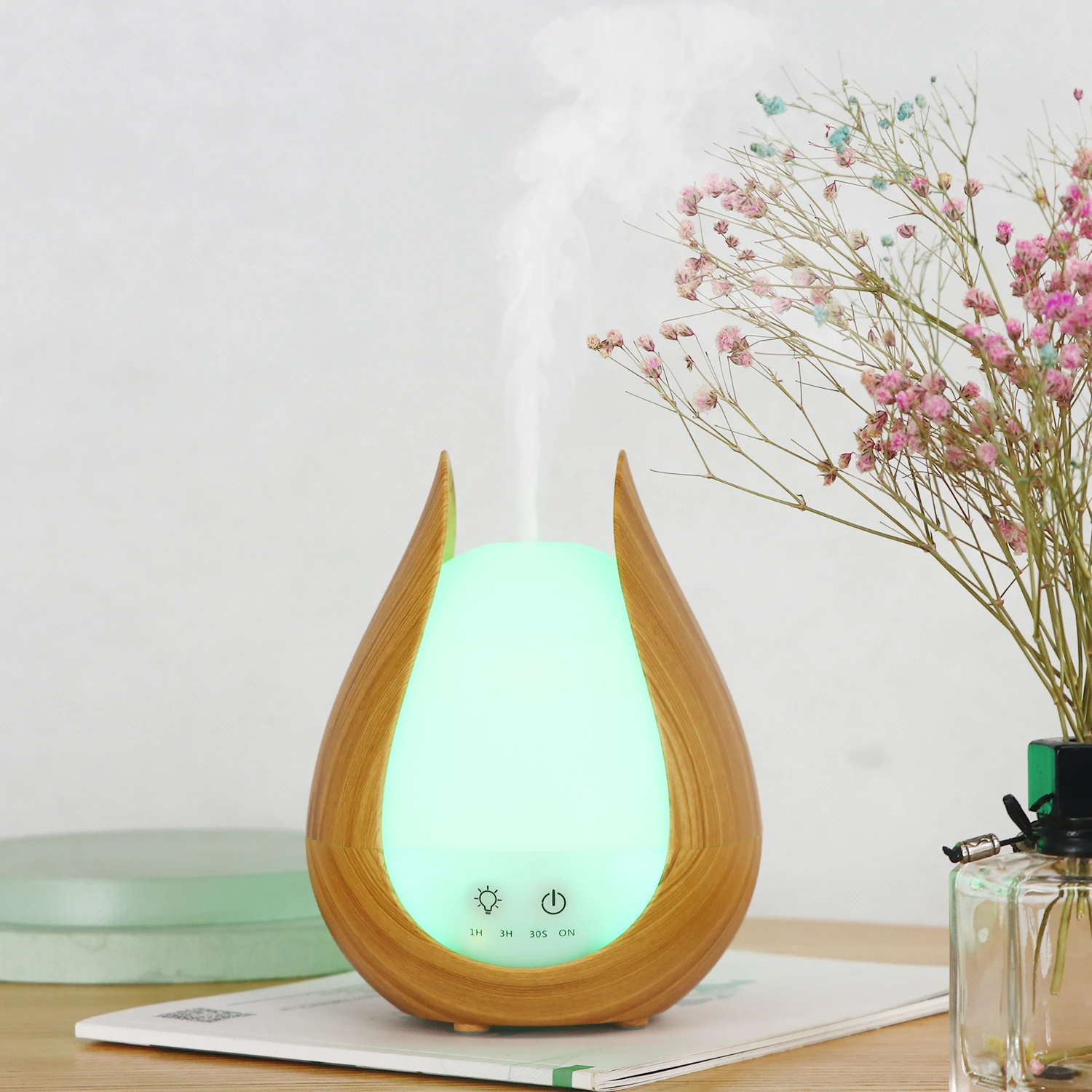 2026 New Upgrade Elegant Shape Mini Humidifier With 7 LED Color Light Ultrasonic Essential Oil Diffuser Natural Fragrance