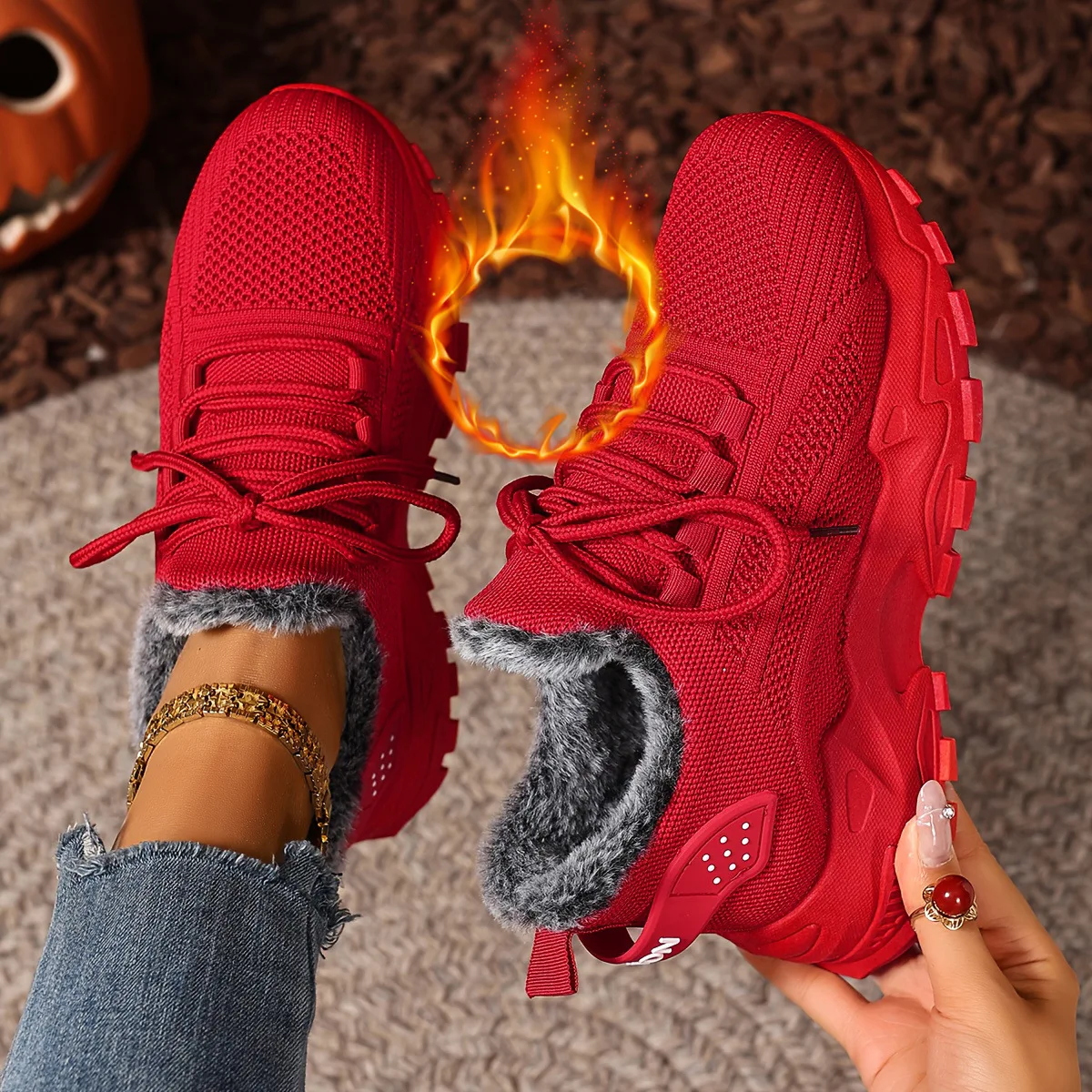 

Large-sized women's boots, cold-proof and warm cotton boots, fleece and thickened outdoor casual snow boots