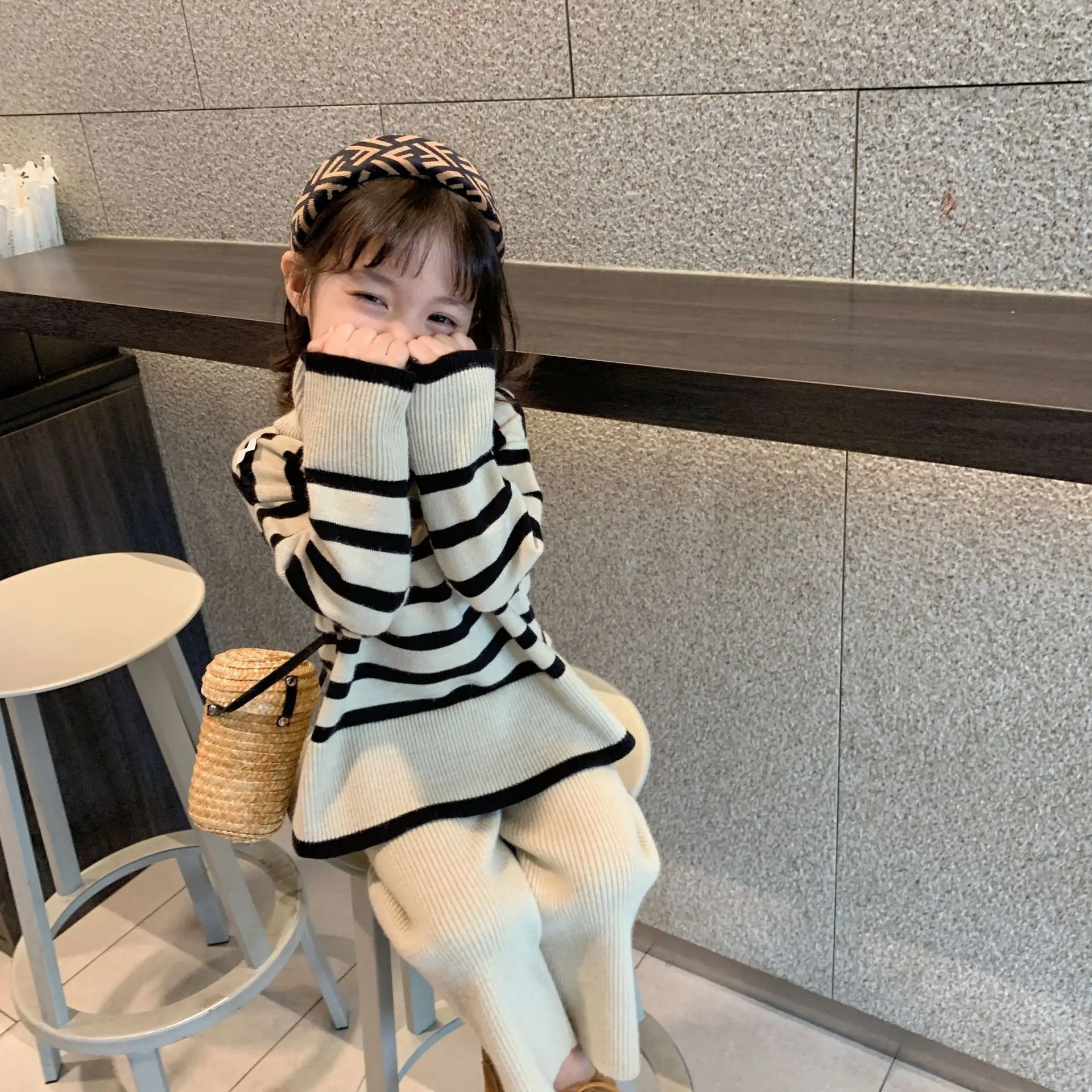 Children Sets Autumn New Korean Sweater Wide Leg Pants Girl Fashionable Stripe Knitting Two Pieces 2024 Striped Simple