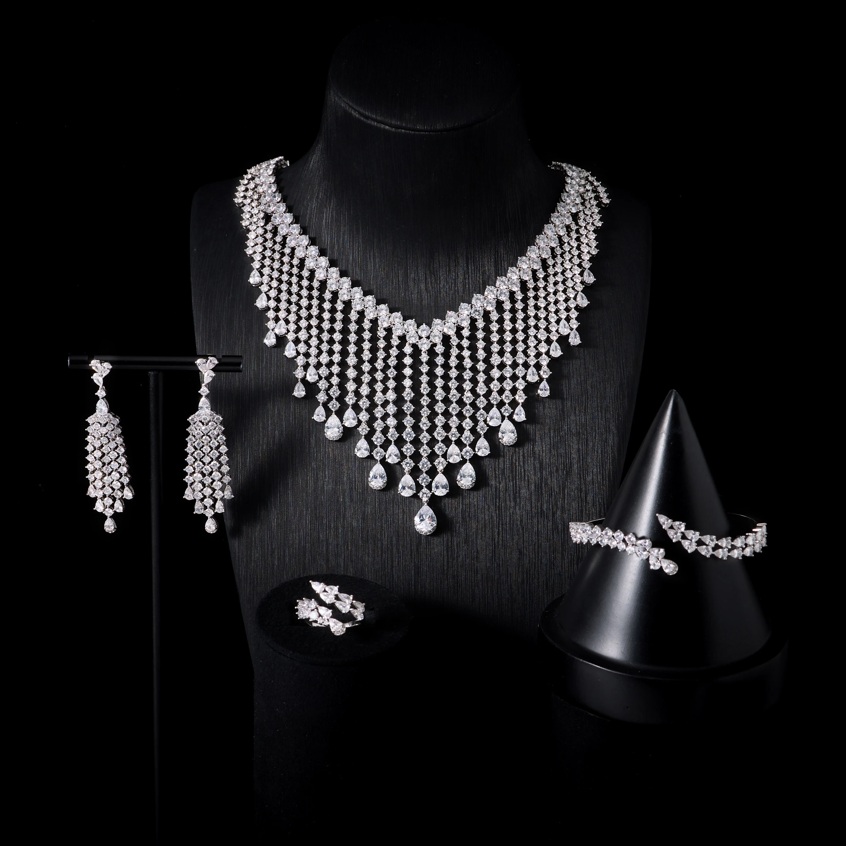 IN JEWELIFE 250102 Luxury Jewelry Set For Women Cubic Zirconia High Quality Elegant Necklace Sets Handcrafted Exquisite Suit