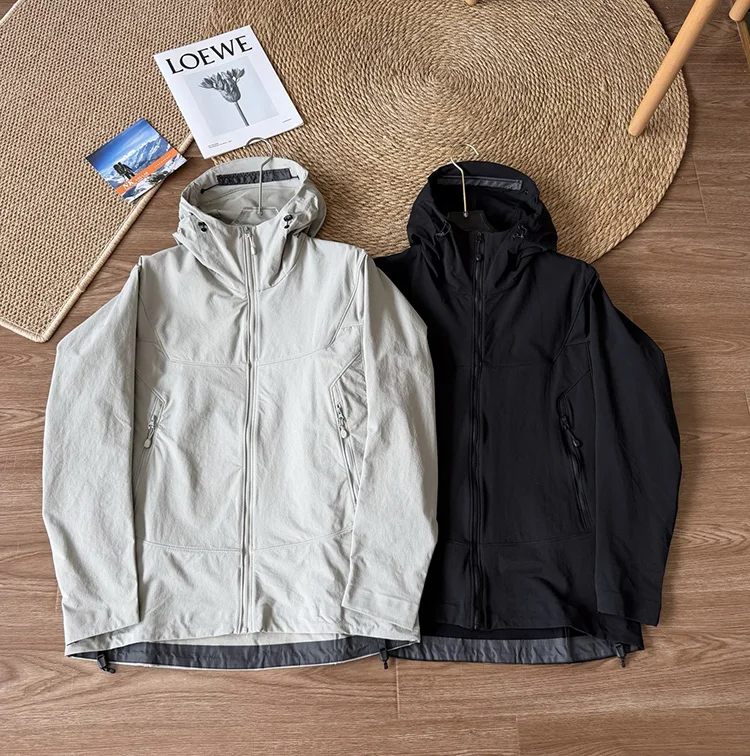 Herren-Softshell-Kapuzenjacke – Leichte Reißverschluss-Jacke für den Alltag im Herbst und für Outdoor-Aktivitäten – Detail 2
