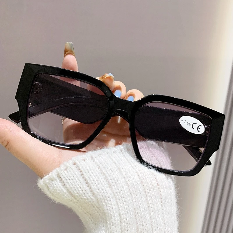 Trendige und modische Lesebrille mit Anti-Blaulicht- und Anti-Ermüdungs-Eigenschaften, getragen für lange Zeit ohne Müdigkeit