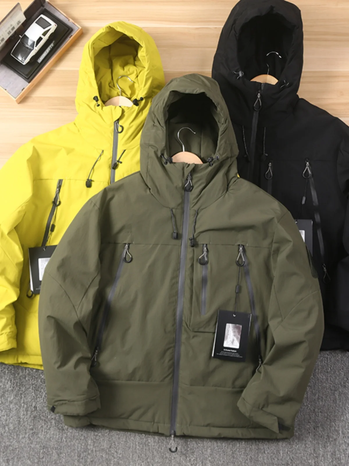 

Outdoor Thiened Cotton Jaet Breathable id Technology Matrix DWR Water-Resistant Autumn Winter Coat for Men Casual Loose...