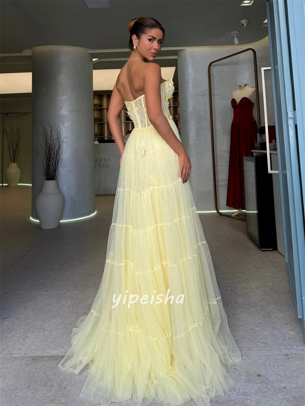 Personalizado de alta qualidade moda tule plissado ruched a linha sem alças vestidos longos sob medida vestidos ocasião estilo moderno combinando