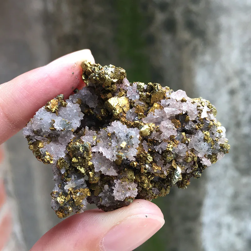 

100% Natural Chalcopyrite And Crystal Quartz Symbiotic Specimen Mineral Healing Cluster Stones Healing Home Decor