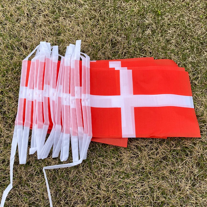 Aerlxemrbrae  20pcs/lot  Denmark  bunting flags 14x21cm  Pennant   Denmark  String Banner Buntings Festival Party Holiday