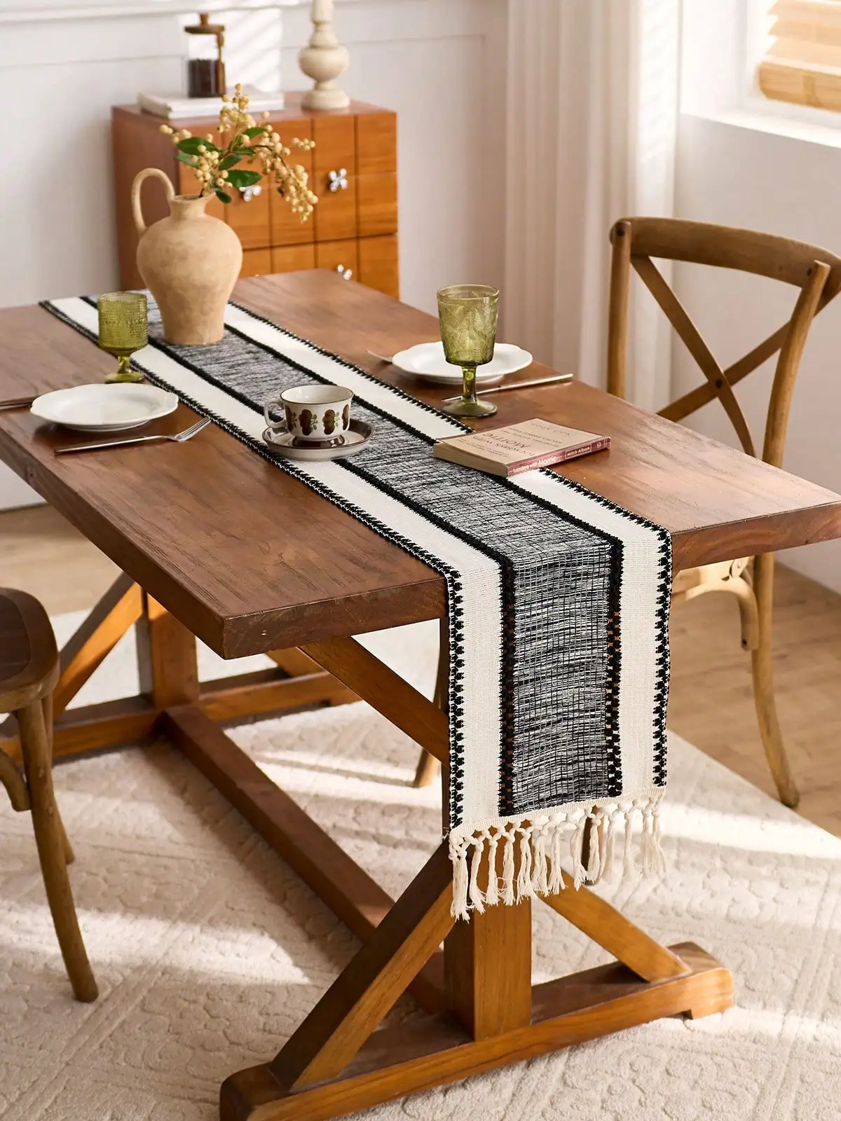 Khaki Makramee-Stil Boho Farmhouse Tischläufer mit Quasten Rechteckiges Design Strapazierfähiger Stoff für Heim-, Restaurant- und Küchendekoration – Detail 8