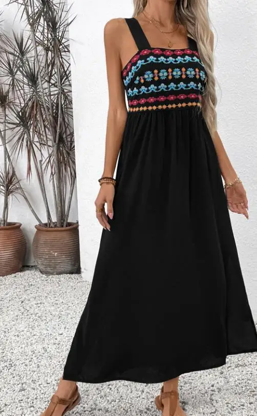 

2025 Women's Square Neck Ethnic Style Embroidered High-End A-Line Suspender Dress Summer Sleeveless Vacation Vest Long Skirt