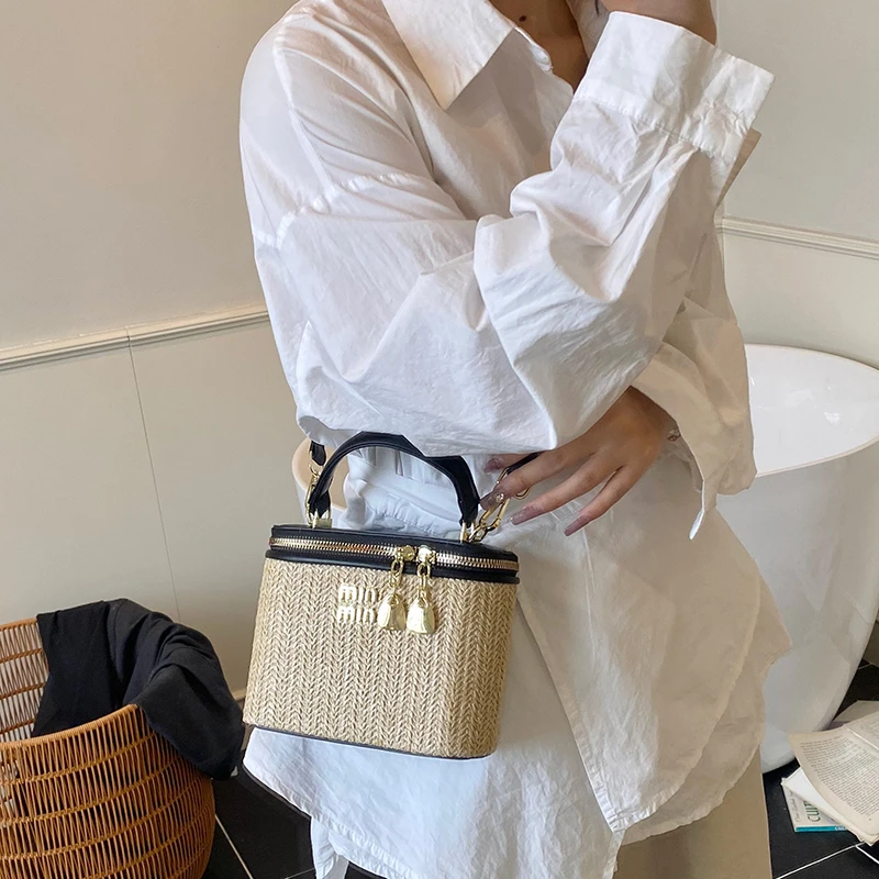 

Classic Grandeur Majestic Women Shoulder Bag Luxury Vintage Leather Crossbody Bag High End Tote