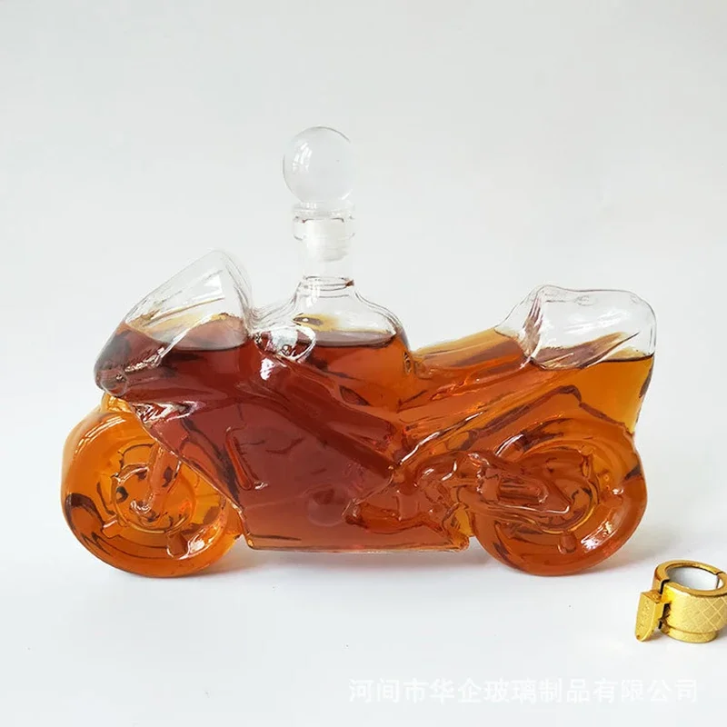 Barware Alcohol Bottle Party Decorations 750ML motorcycle shaped whiskey decanter for Liquor Scotch Bourbon