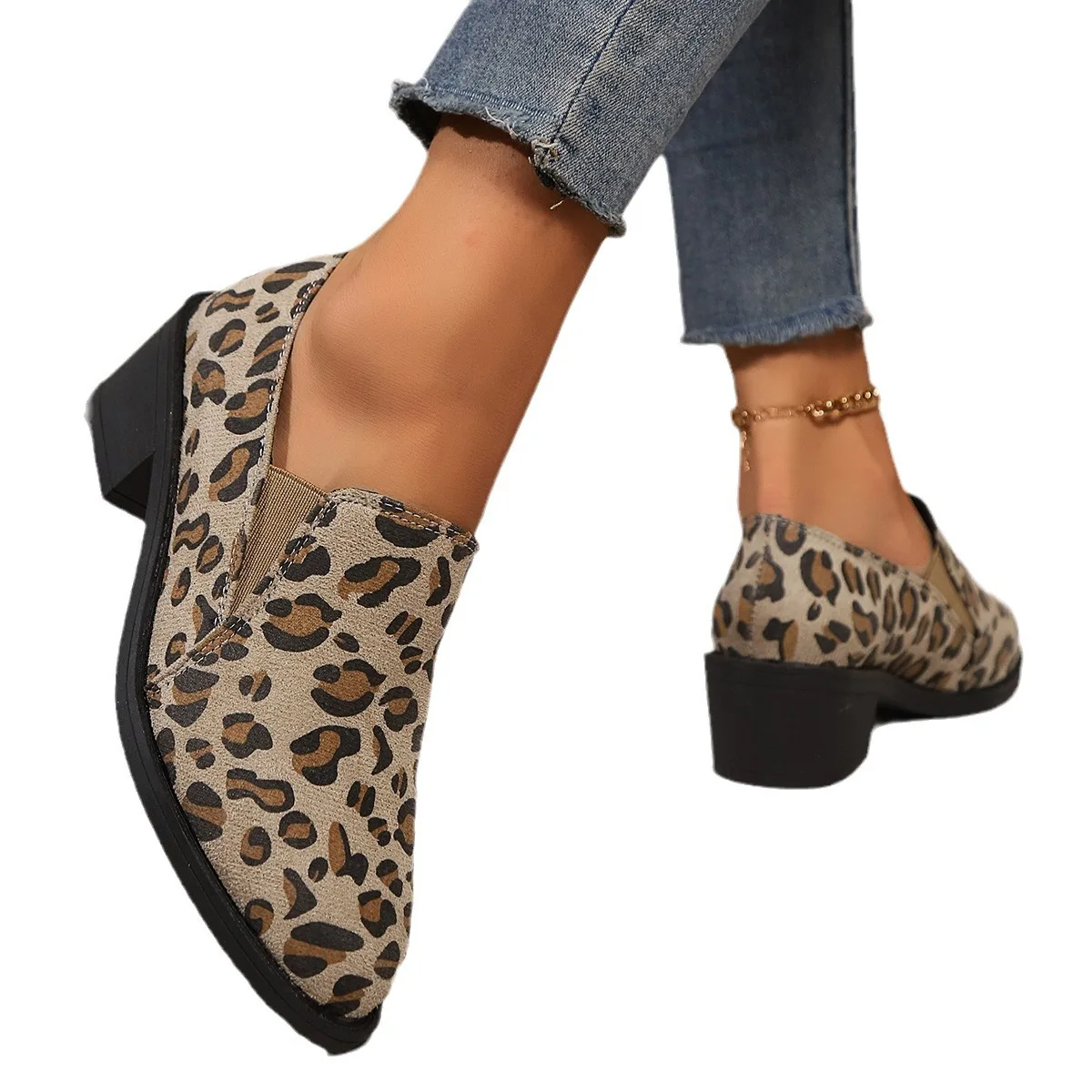 Neue dicke Absätze Slipper Frauen Herbst Slip auf Leoparden muster Pumps Frau plus Größe spitzen Zehen Freizeit schuhe Mujer 43