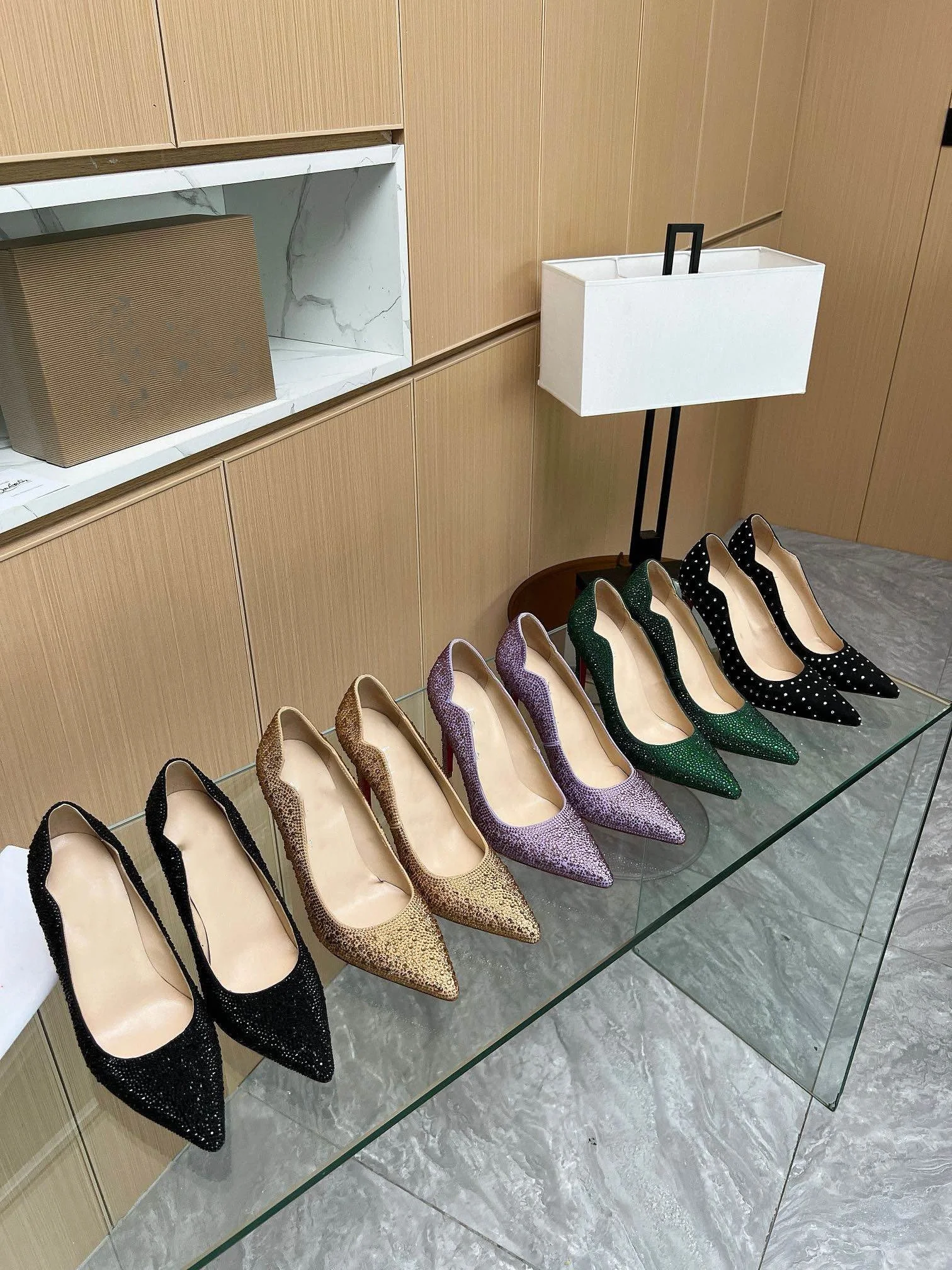 

24 years spring and fall season new high heels, fashion high heels, heel height 10.5cm, sheepskin hot drill upper sheepskin lini