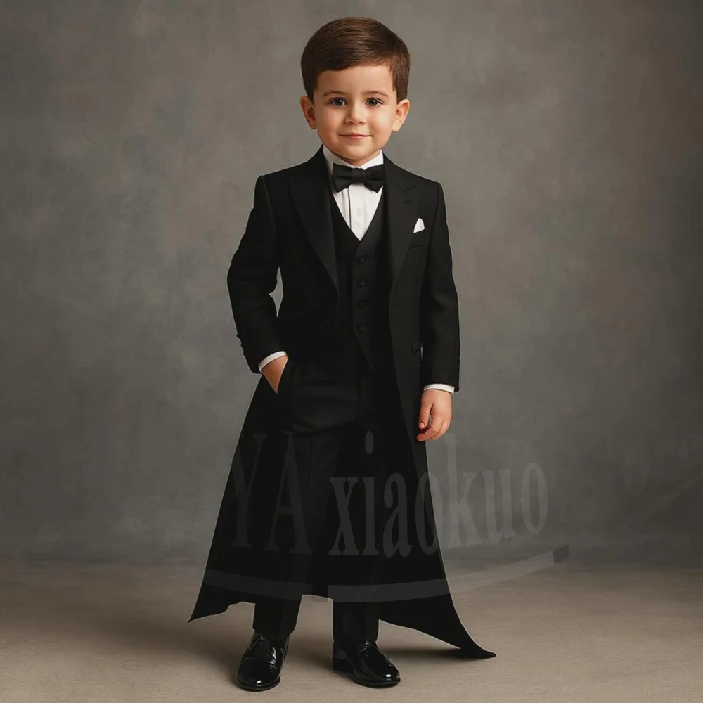 

Черный детский фрак-костюм из 3 предметов: модный, нарядный, длинный смокинг для мальчиков, для свадьбы, выпускного, праздника, торжественного мероприятия, детский костюм