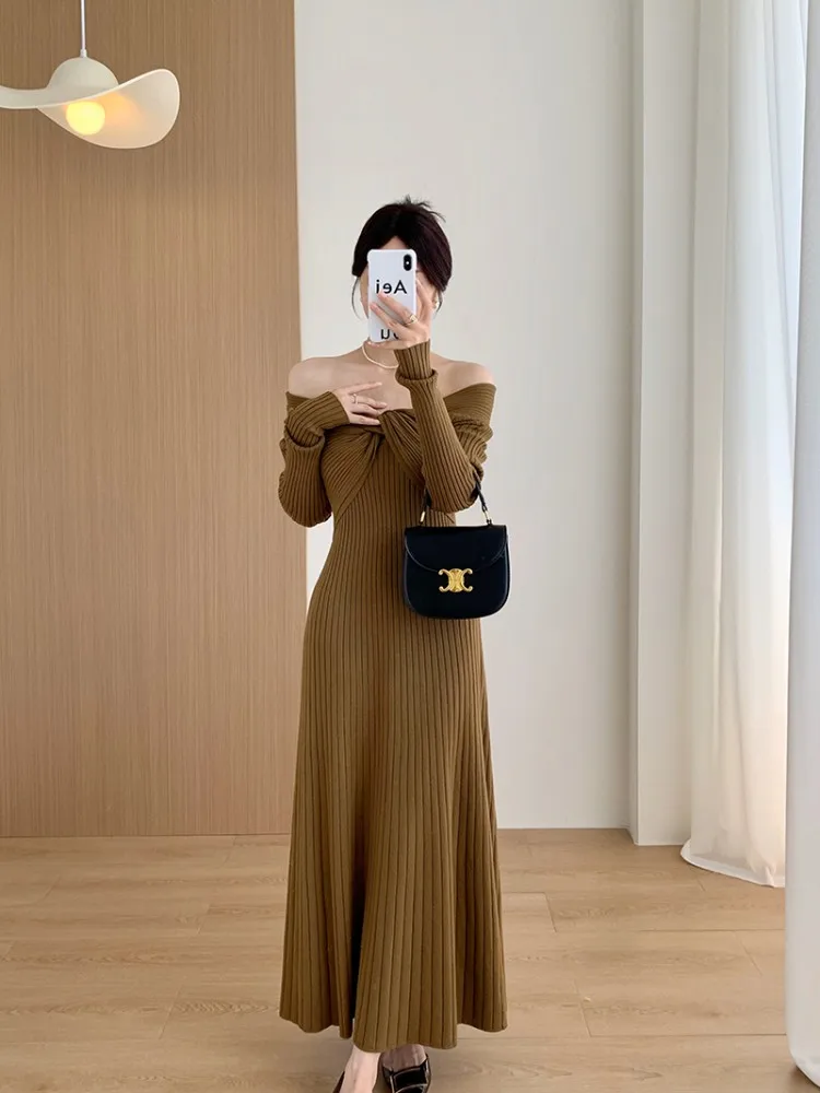 French Style Knitted Dress For Women, Autumn And Winter Socialite, Gentle And Elegant Style, Wearing Two Unique Base Dresses