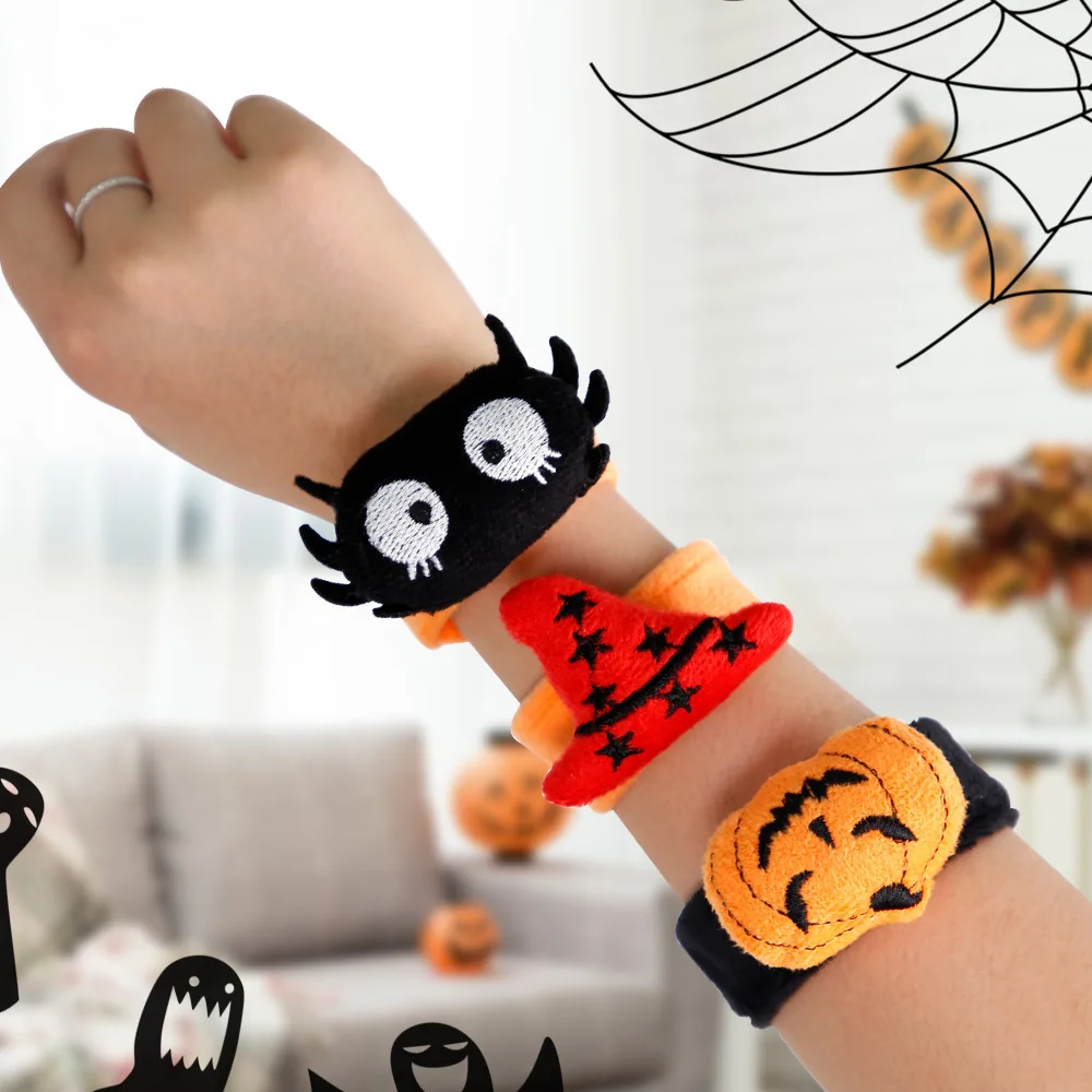 1pc Halloween Decorations Pop Rings Ghost Parties Party Costumes Props Pumpkin Spiders Wristbands