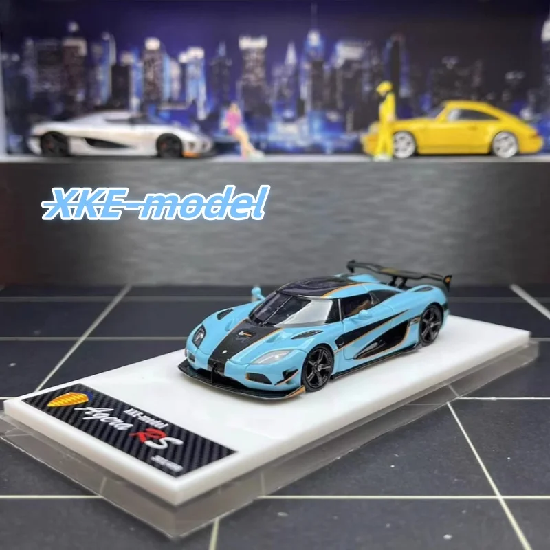 1:64 Limited edition resin static miniature steam tide play car model, boy collection holiday birthday gift, room decoration.