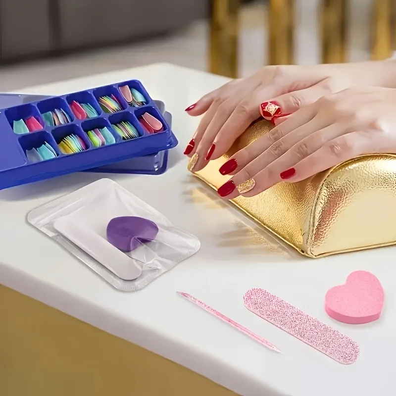 5-sets nagelverzorgingsset - roze glittervijl, hartspons en schaar. Geurvrije manicure-pedicurehulpmiddelen