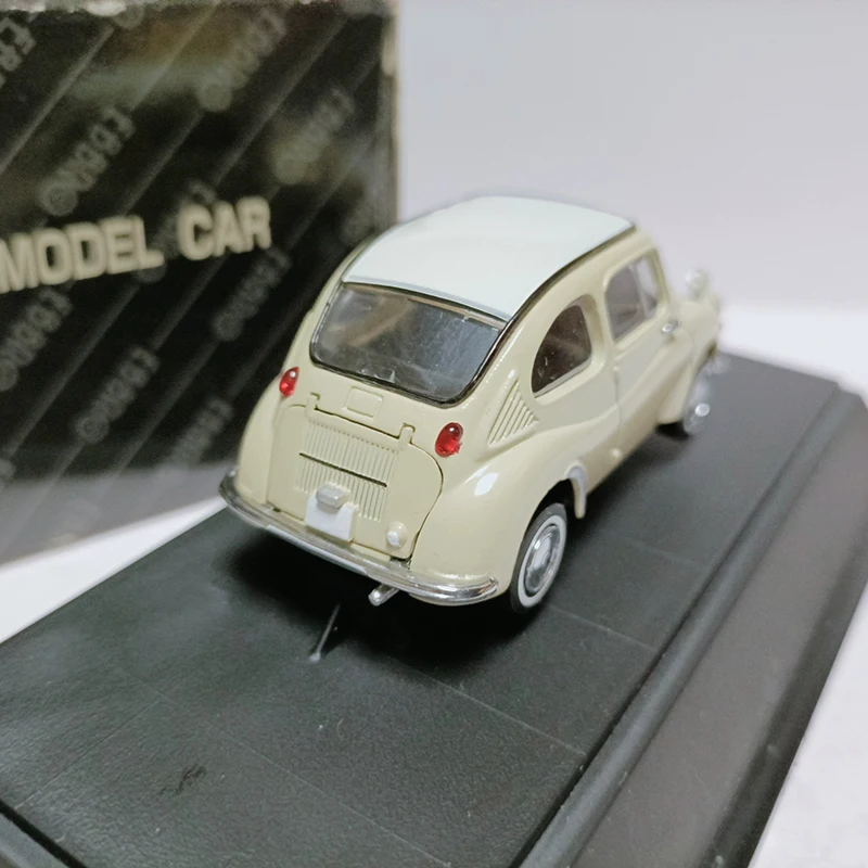 Bulk No box Ebbro scala 1:43 360 modello di auto in lega collezione statica decorata giocattoli natalizi regalo souvenir