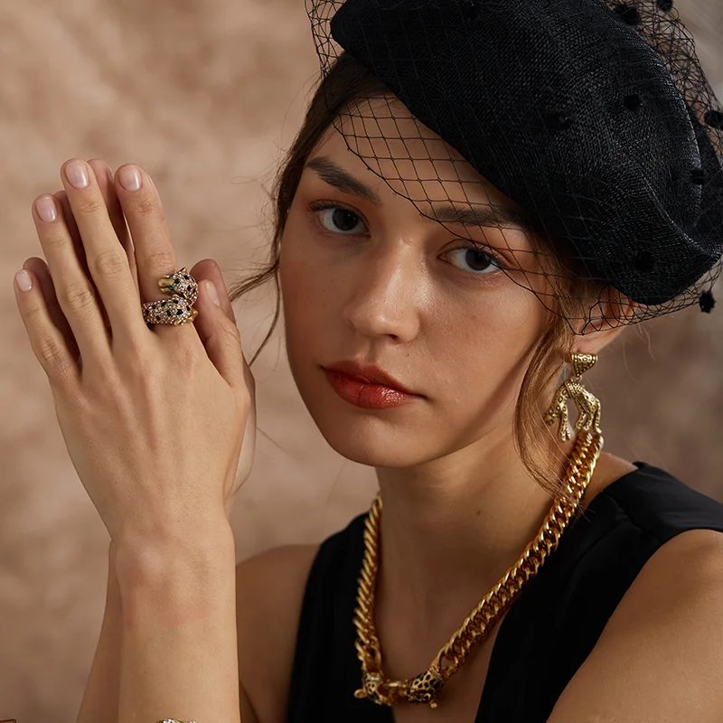 Modern Luxury Leopard Ring | 18K Gold-Plated & Zirconia | Wild Artistic Design