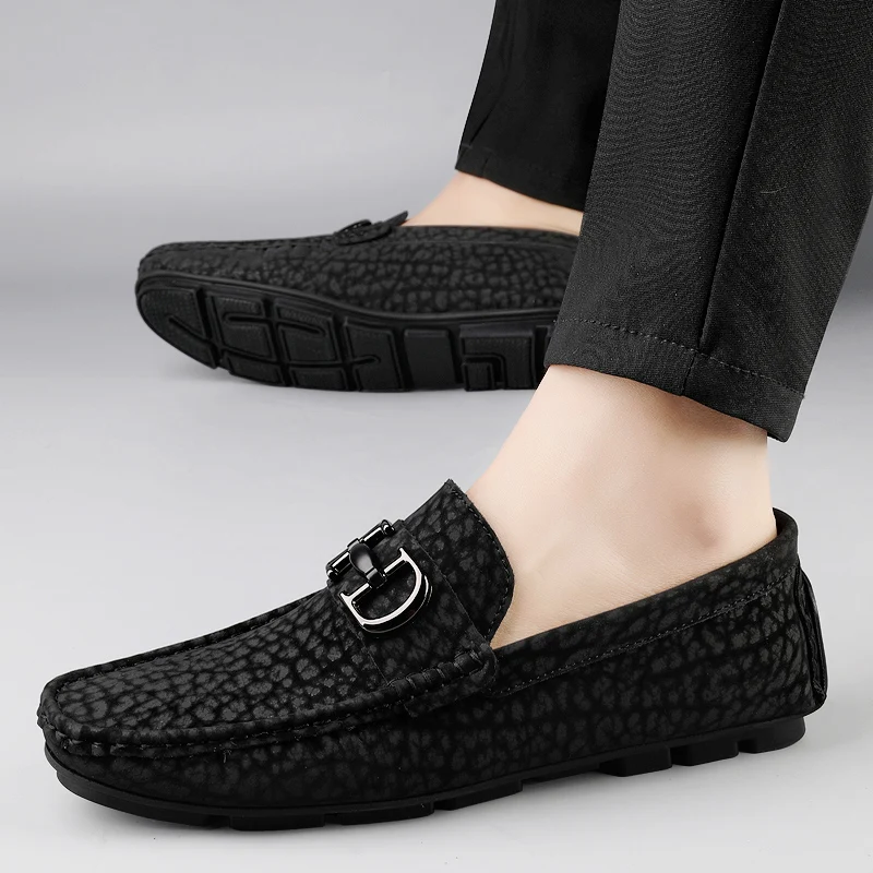 

Spring Men's Breathable Anti Slip Driving Metal Buckle Leather Shoes Fashion Brand Men's Comfortable Soft Soled Casual Loafers
