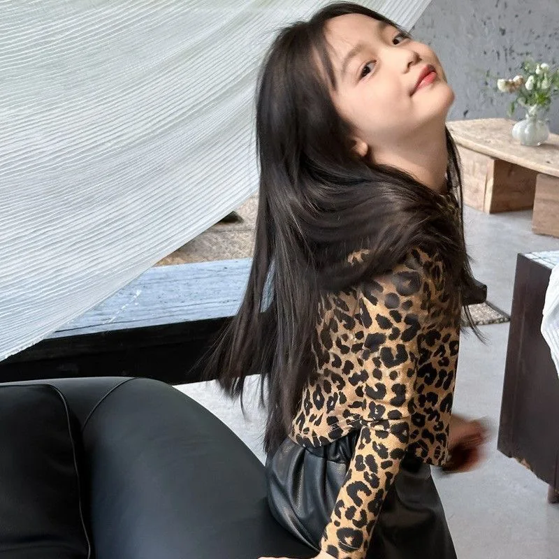Autumn Girls' Leopard Print Short T-Shirt Long Sleeve Trendy Base Shirt Sweet and Cool Girl Versatile Top Soft and Skin-Friendly
