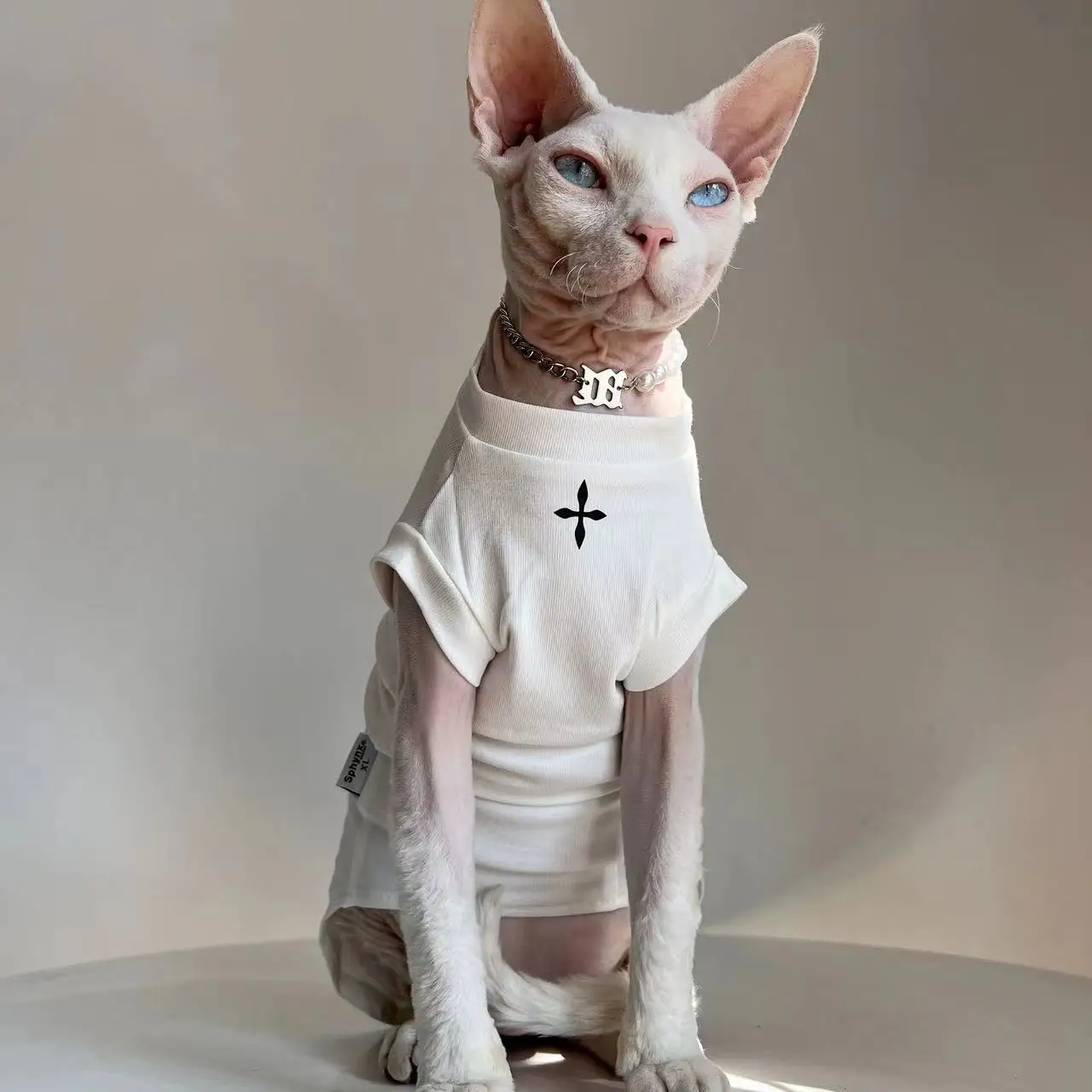 Fashion Cotton Vest for Sphynx Cat Clothes Black White Shirt Short Sleeves for Kittens Soft Coat for Devon Rex Costume in Summer