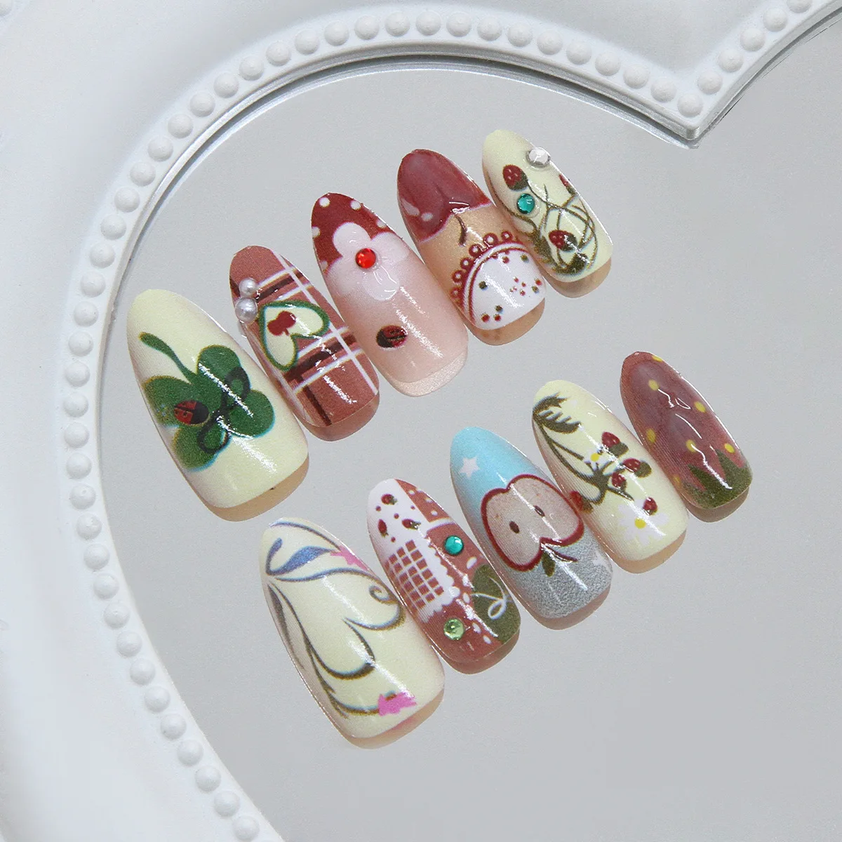 

30 шт., накладные ногти в форме миндаля, ледяной полупрозрачный цветочный кошачий глаз, уход за французскими фруктами, съемный пресс на ногтях в европейском и американском стиле