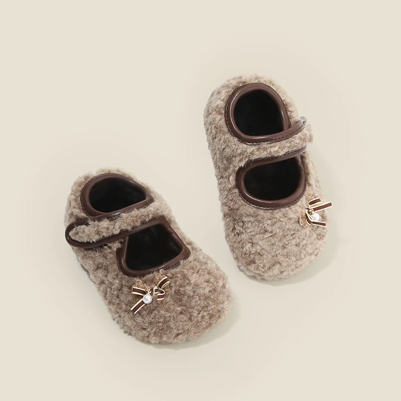 

Детская прогулочная обувь, теплая плюшевая обувь на плоской подошве, детская меховая обувь, зимняя обувь с подкладкой для девочек