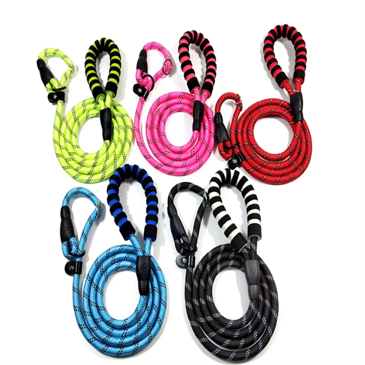 Dog Chain Dog Leash Nylon Rope P-Chain Dog Leash Foam Comfortable Handle for Leash Lead