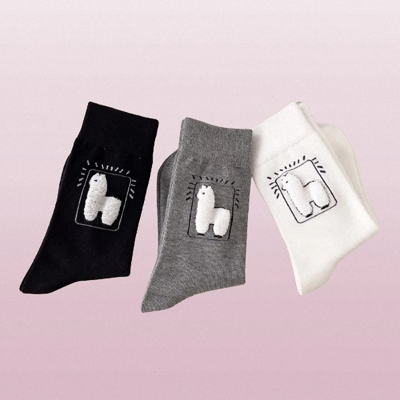 3/6 Pairs New High Quality Women's Middle Tube Socks Breathable Cute Cartoon Alpaca Ladies Socks Versatile College Style Socks